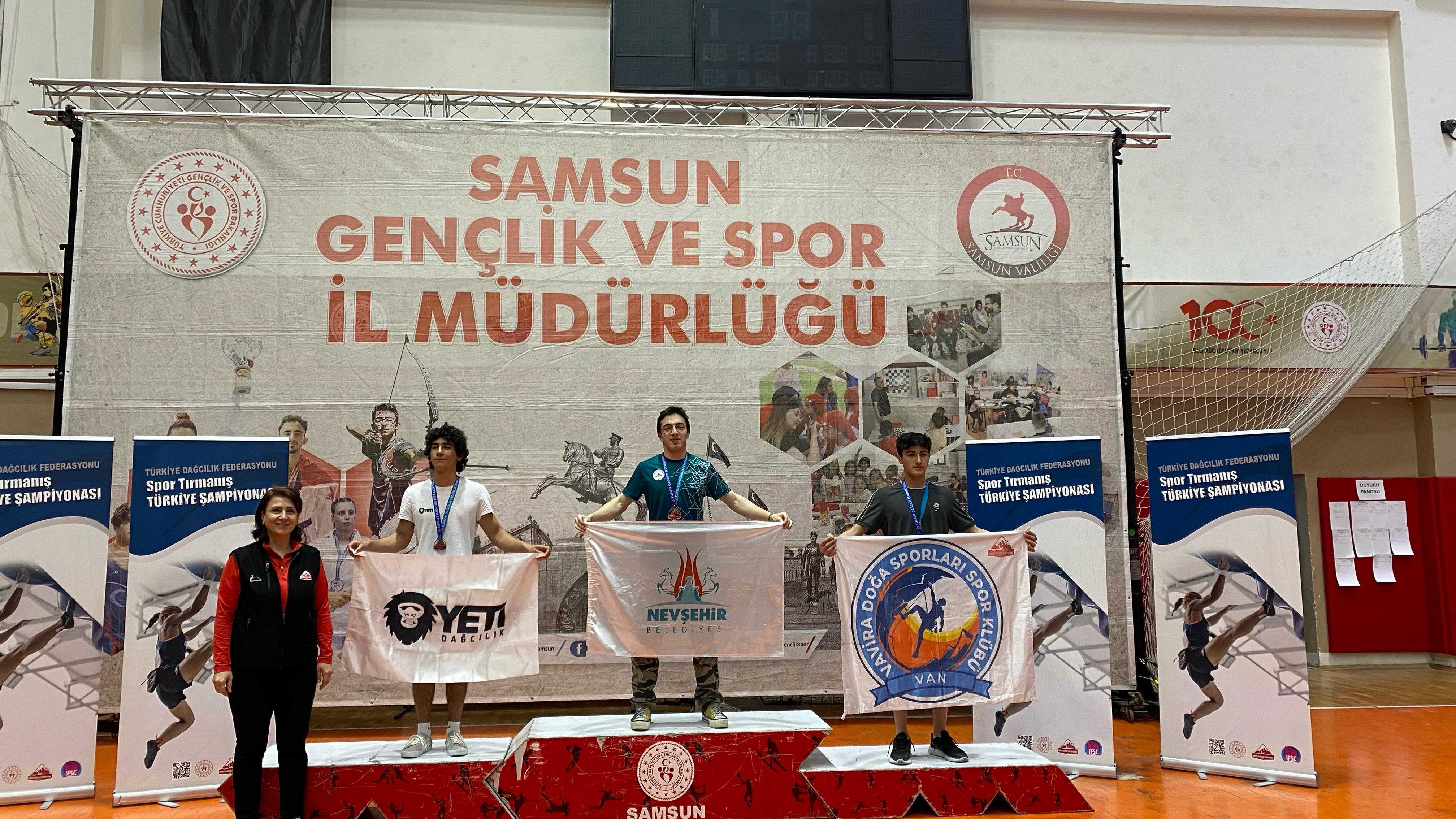 Mustafa Sacit S&uuml;mer, Gen&ccedil;ler T&uuml;rkiye Şampiyonu Oldu