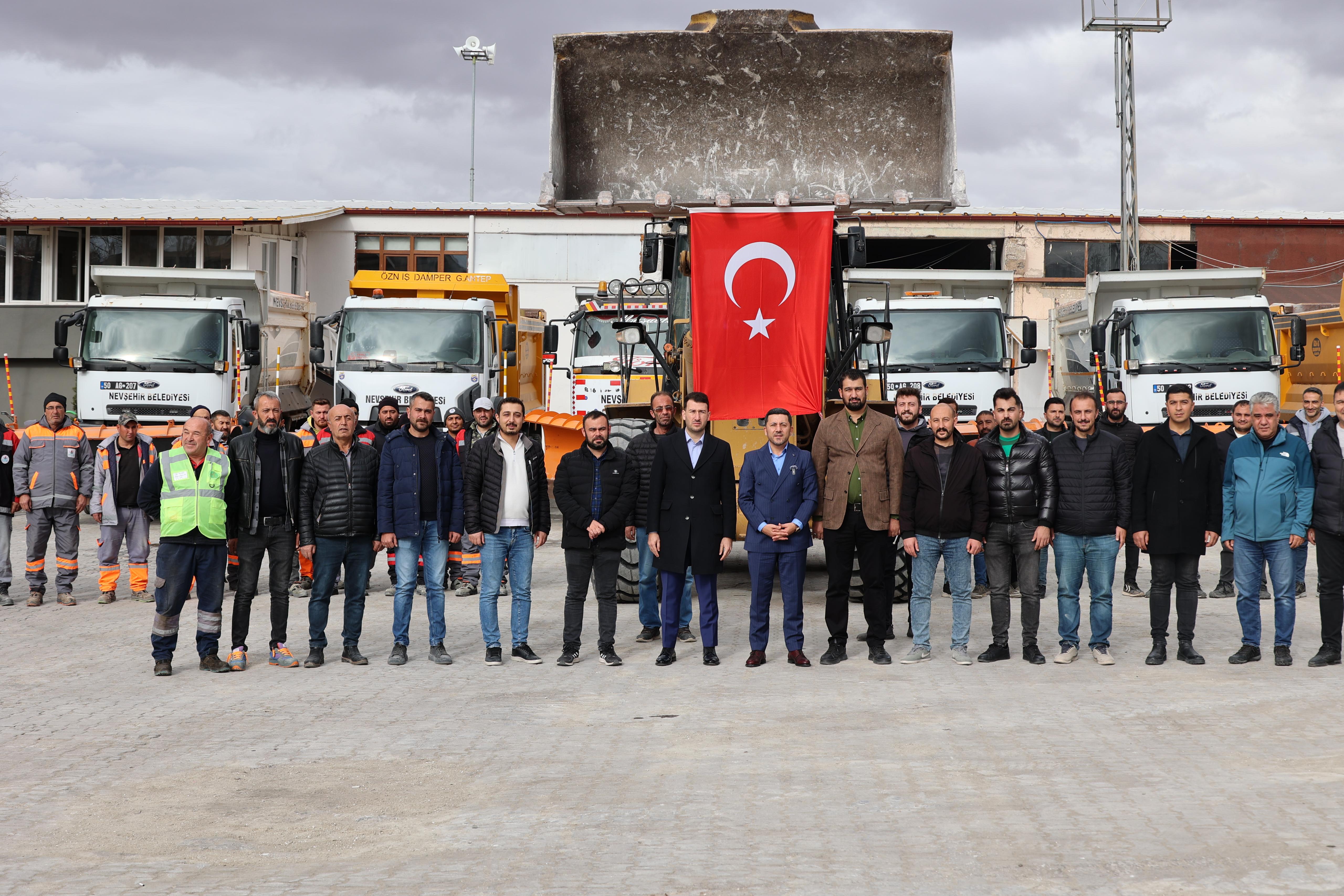 NEVŞEHİR BELEDİYESİ KARLA M&Uuml;CADELEYE HAZIR