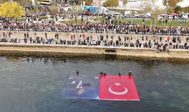 10 Kasım'da Atat&uuml;rk İ&ccedil;in El Ele 'Ata'ya Saygı Zinciri'