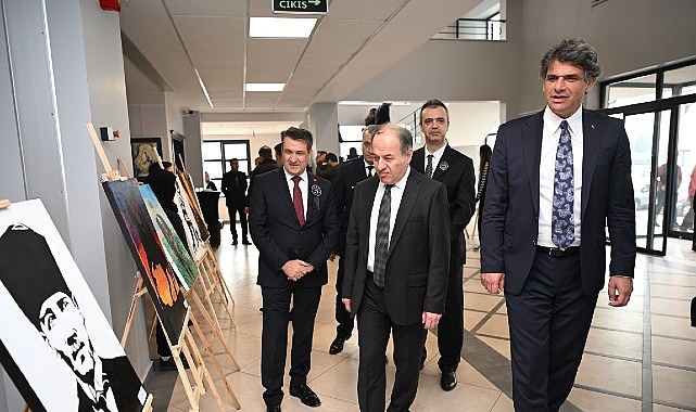 10 Kasım&rsquo;da Kartepe&rsquo;de Duygu Dolu Anlar