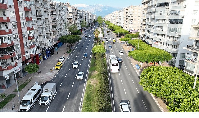 100. Yıl Bulvarı&rsquo;nda 5. etap asfalt &ccedil;alışması tamamlandı