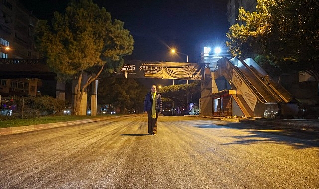 100. Yıl Bulvarı&rsquo;nda asfalt &ccedil;alışmasının ilk etabı tamamlandı