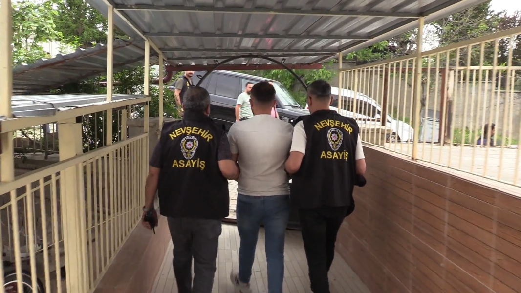 Nevşehir&rsquo;de C&uuml;bbeyle Drift Yapan S&uuml;r&uuml;c&uuml; Yakalandı