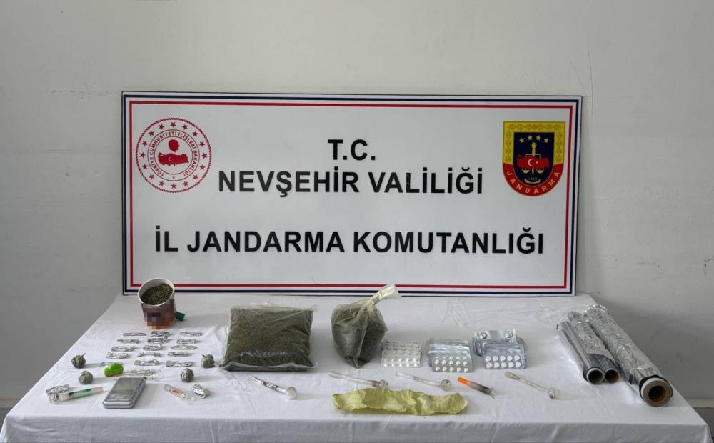 Nevşehir&rsquo;de Silah ve Uyuşturucu Operasyonu