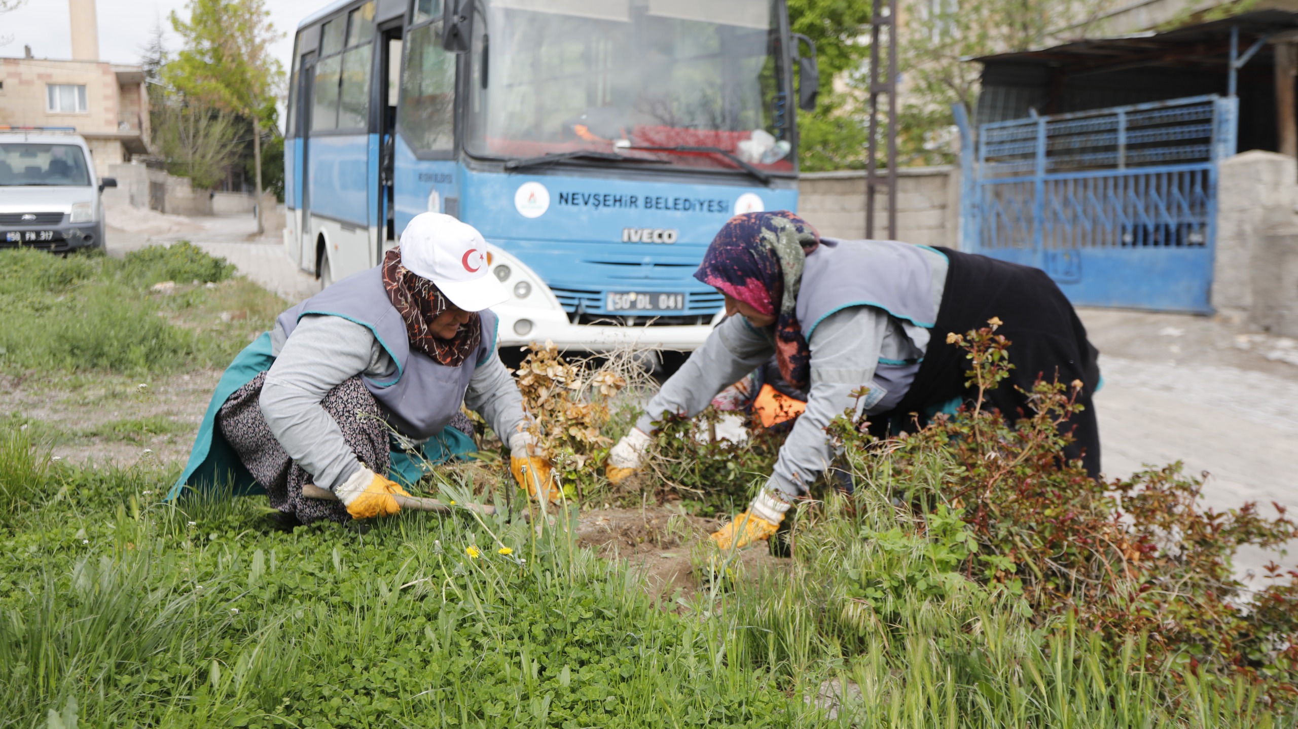 S&uuml;mer Mahallesi&rsquo;nde Temizlik Seferberliği