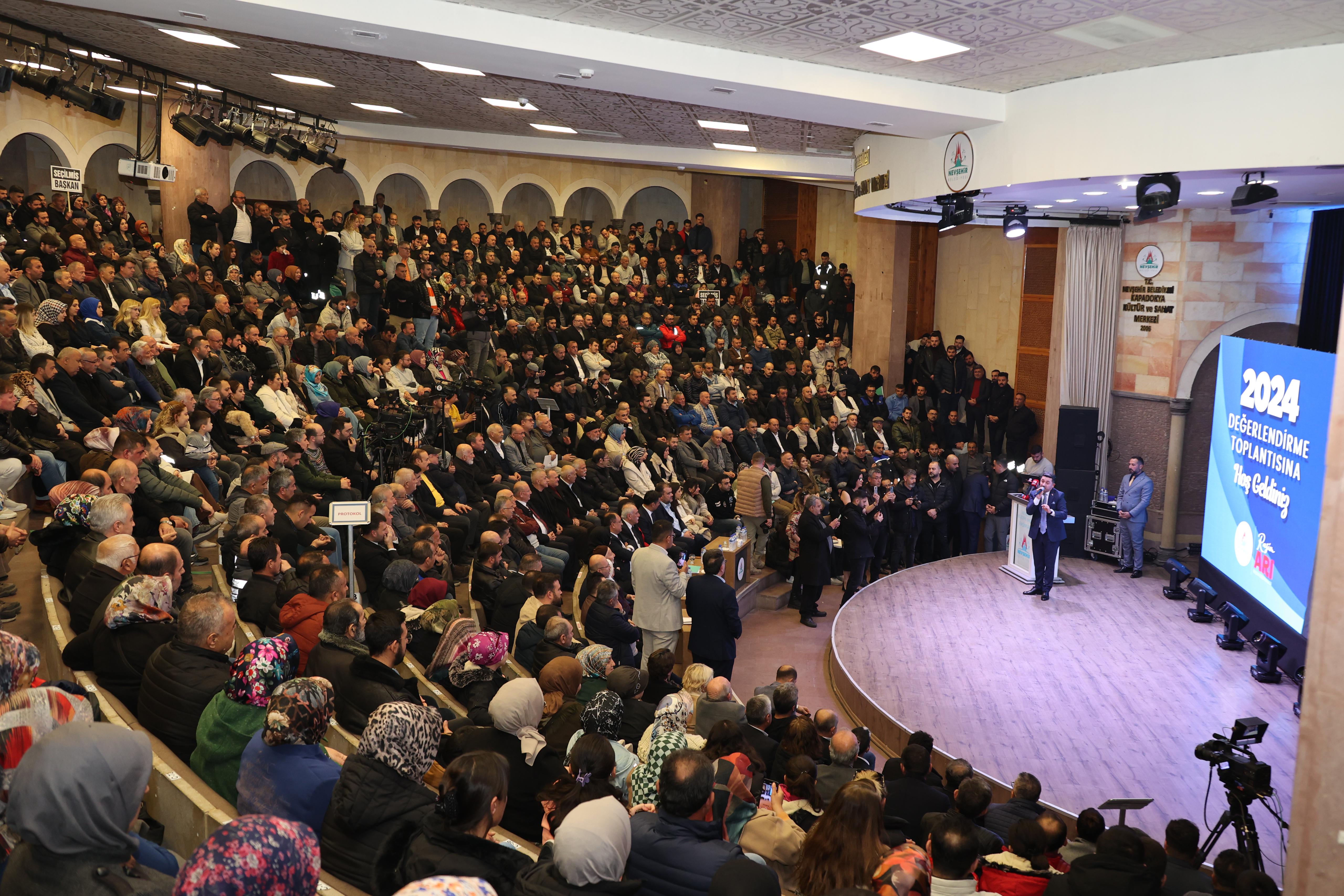 Nevşehir Belediye Başkanı Rasim Arı  &ldquo;Şehrin D&ouml;rt Bir Yanını Şantiye Alanına &Ccedil;evireceğiz&rdquo;