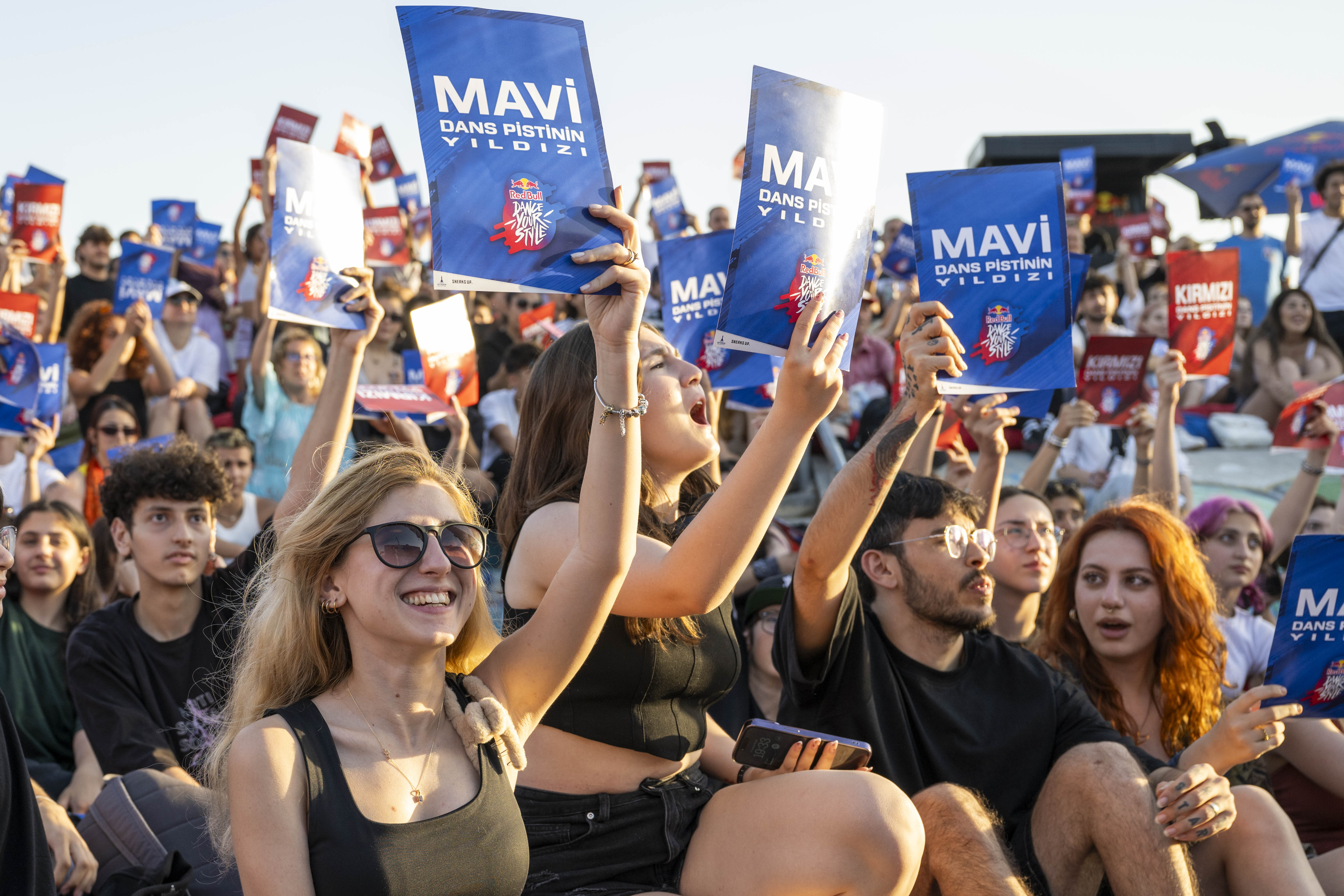 Dans Pistinde Heyecan Y&uuml;kseliyor! Red Bull Dance Your Style T&uuml;rkiye Finali&rsquo;ne Son 3 G&uuml;n
