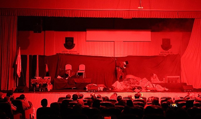 18 Mart &Ccedil;anakkale Ruhu Sahneye Taşındı