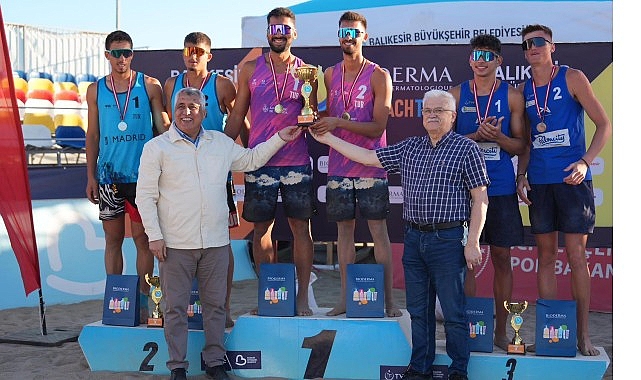 2025 TVF Plaj Voleybolu Bioderma Pro Beach Tour &Ouml;ren Etabı &Ouml;d&uuml;l T&ouml;reni D&uuml;zenlendi