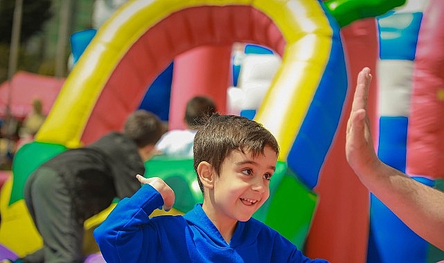 23 Nisan coşkusu Ke&ccedil;i&ouml;ren'de yaşandı