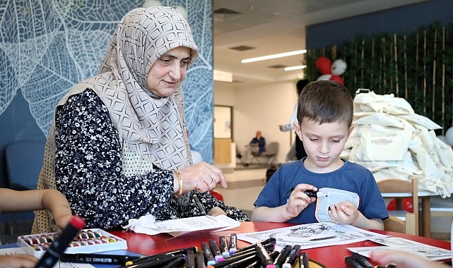 23 Nisan&rsquo;ın neşesi Şehir Hastanesi&rsquo;ne taşındı