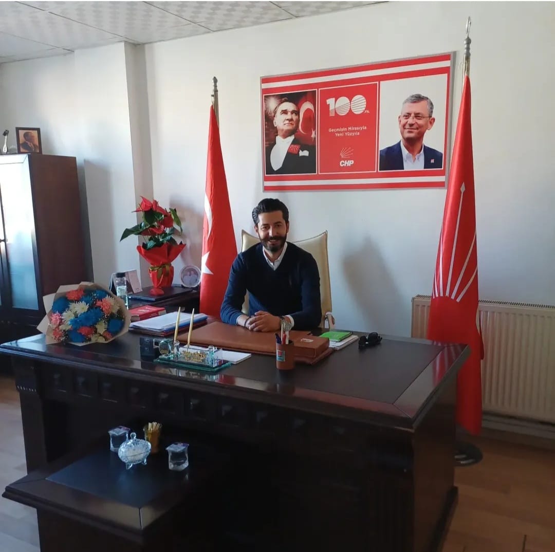 CHP&rsquo;de &Uuml;rg&uuml;p Tartışması: &ldquo;Gen&ccedil;lerimiz Hedef Değil, Tepkimiz Hakaret Edenlere&rdquo;