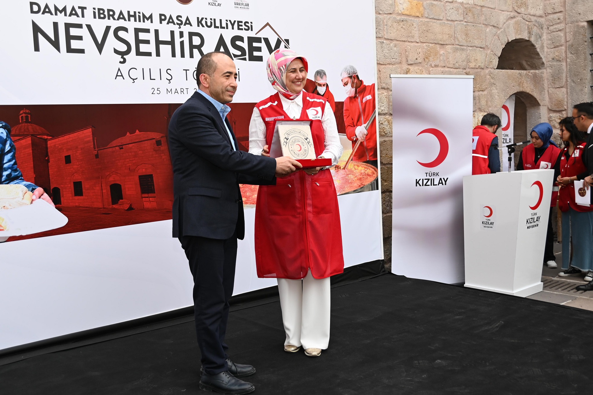 Nevşehir'de İhtiya&ccedil; Sahiplerine Sıcak El