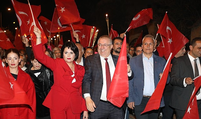 30 Ağustos Edremit&rsquo;te coşkuyla kutlanacak