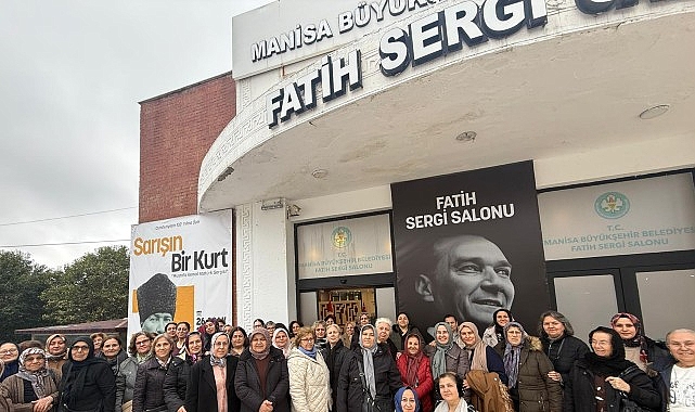 352 Kadın &ldquo;Sarışın Bir Kurt&rdquo; Sergisinde Buluştu