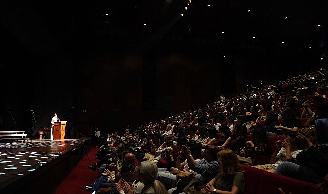 39. Gen&ccedil; G&uuml;nler, Şef Masis Aram G&ouml;zbek&rsquo;in Y&ouml;netimindeki Boğazi&ccedil;i Gen&ccedil;lik Korosu Konseri&rsquo;yle Başladı