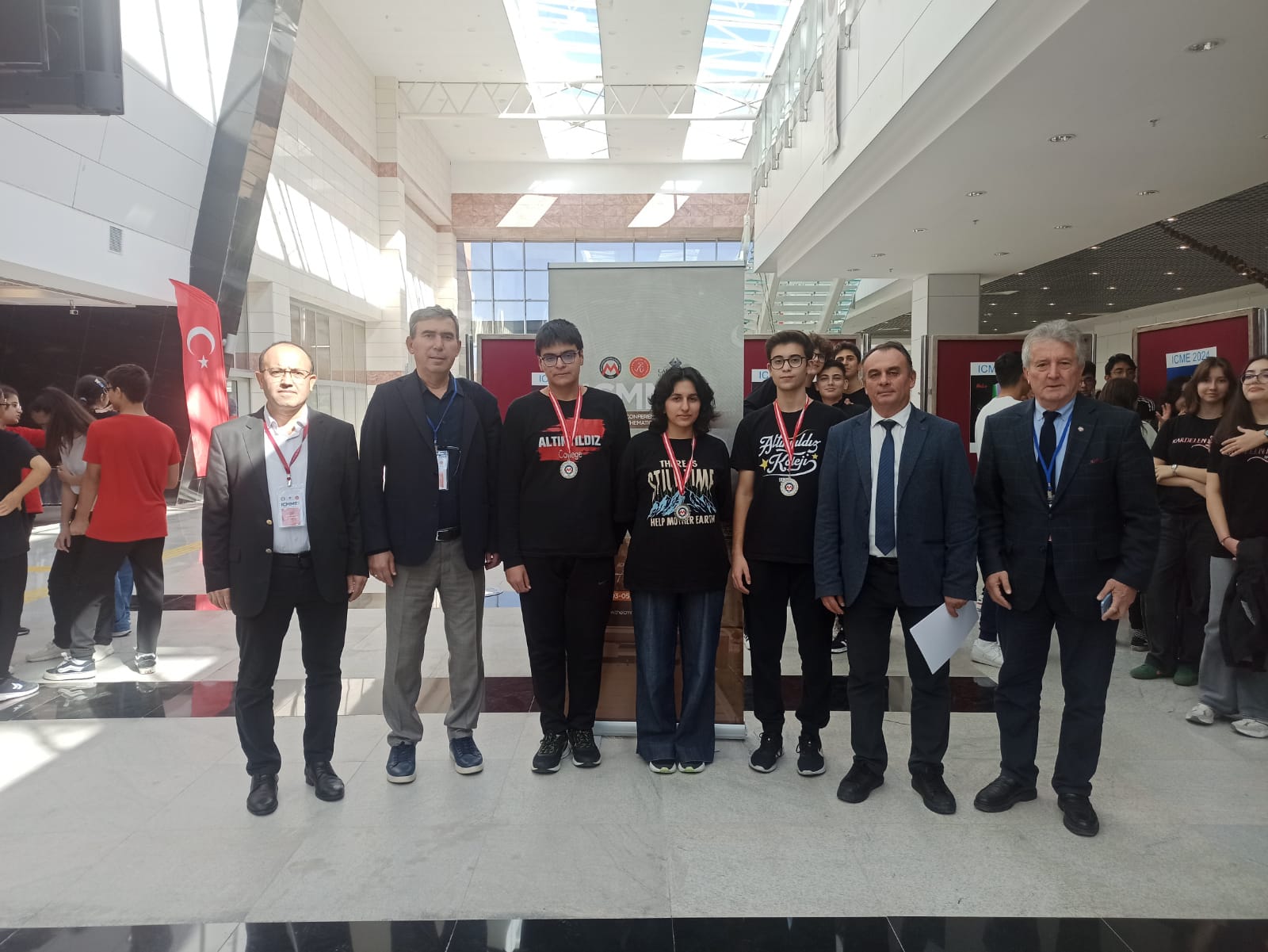 &nbsp;  &Ouml;ZEL ALTINYILDIZ KOLEJİ FEN VE ANADOLU LİSELERİ  ICMME-2024 LİSELER ARASI MATEMATİK YARIŞMASINDA  &nbsp;