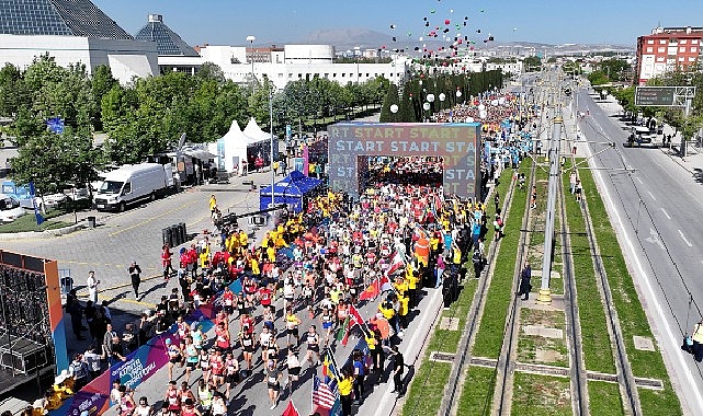 4. Uluslararası Konya Yarı Maratonu T&uuml;rkiye&rsquo;den ve D&uuml;nyadan Sporcuları Buluşturdu