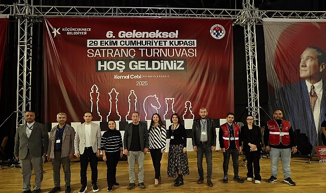 6. Geleneksel 29 Ekim Cumhuriyet Kupası Satran&ccedil; Turnuvası D&uuml;zenlendi