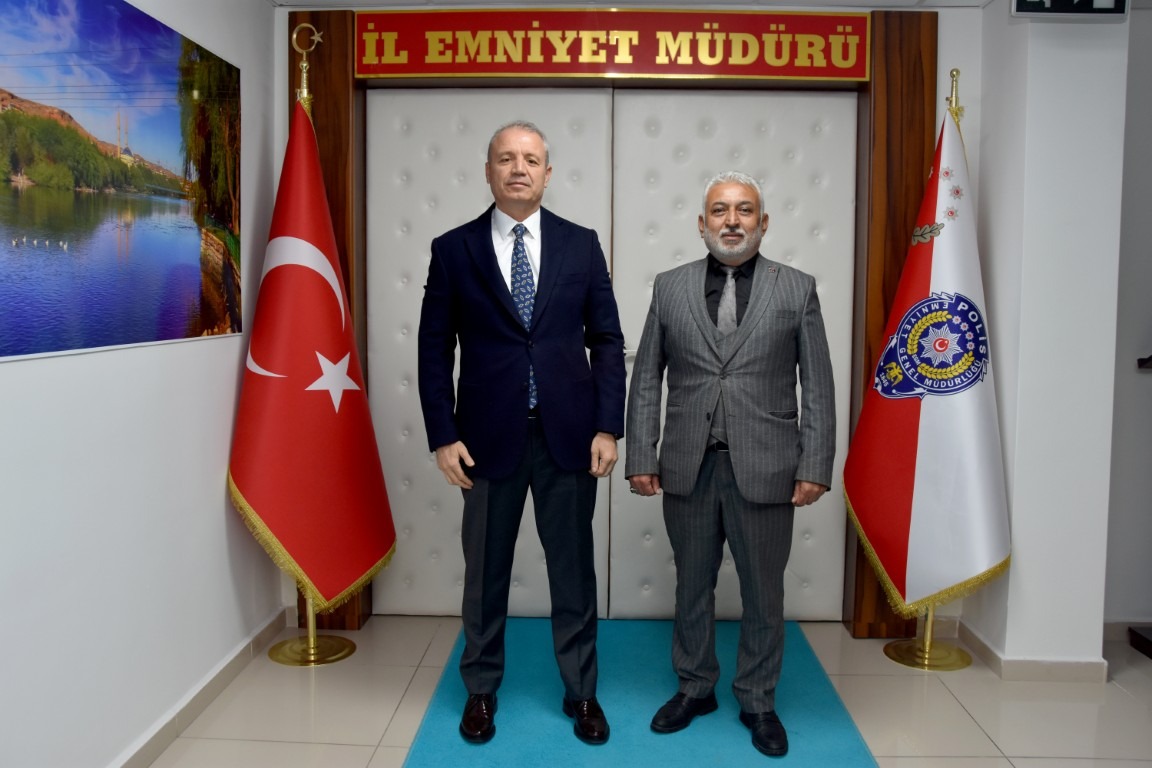Erdoğan Kayıklık'tan Emniyet M&uuml;d&uuml;r&uuml; Ali Loğoğlu'na Ziyaret