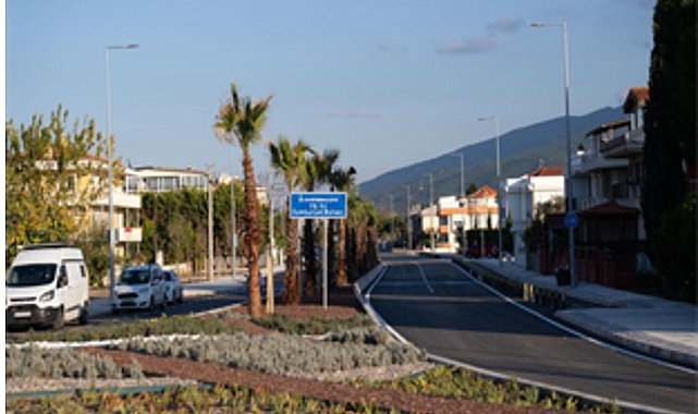 75. Yıl Cumhuriyet Bulvarı'nın ilk etabı trafiğe a&ccedil;ıldı