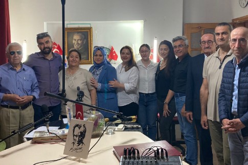 &Ouml;mer Kavak ve Avanos Belediyesi T&uuml;rk Halk M&uuml;ziği Koro Şefi Duran K&ouml;m&uuml;şdoğan ve ekibi ile programı