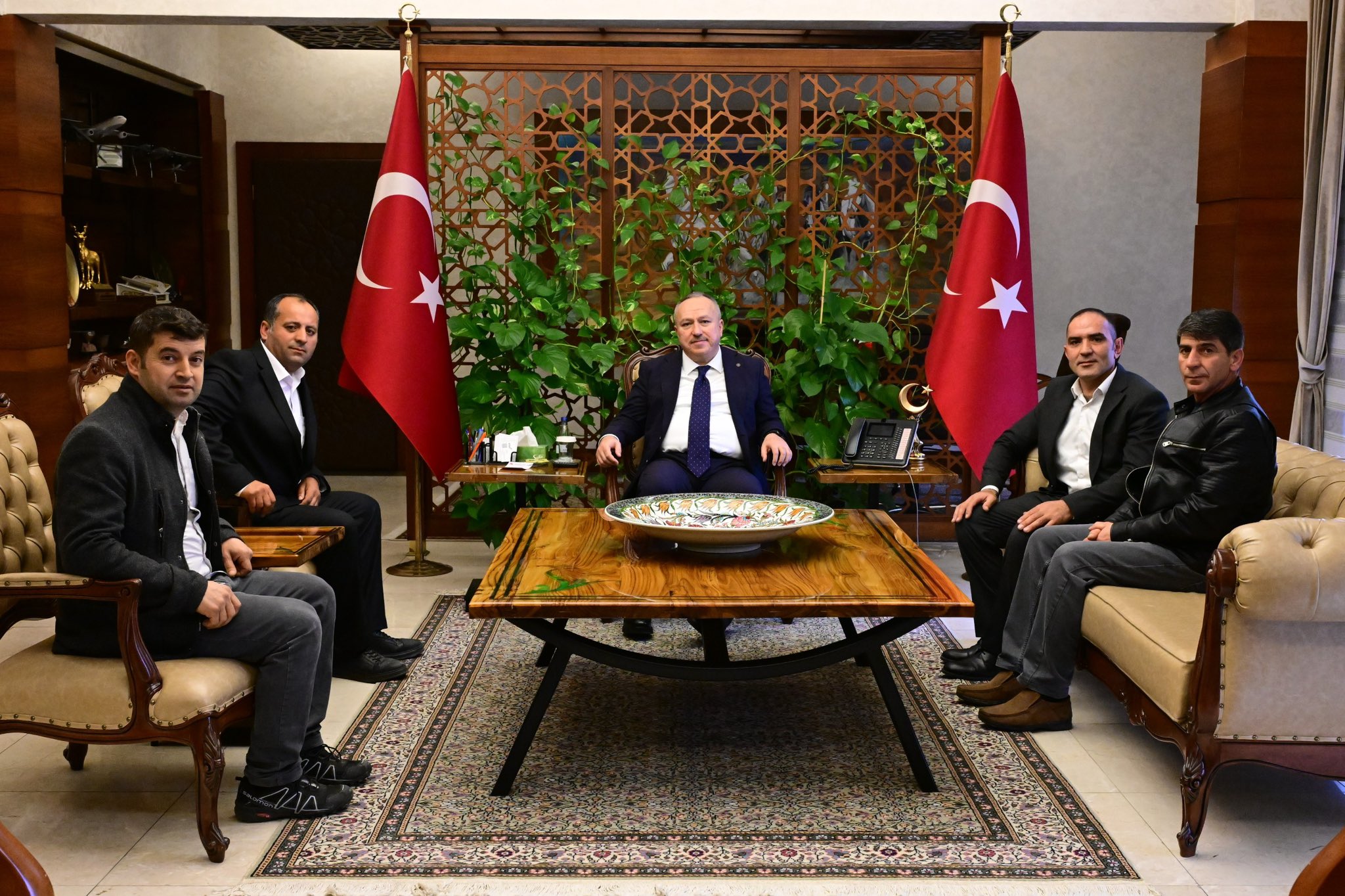 Nevşehir Valisi Ali Fidan Heyetleri Makamında Ağırladı