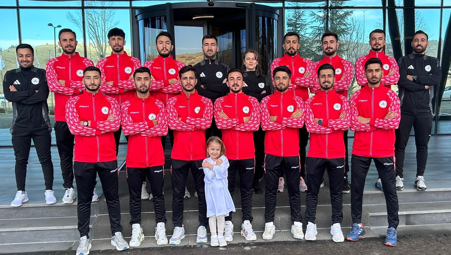 Nevşehir Belediyesi Spor Kul&uuml;b&uuml; Şampiyonluk Virajında