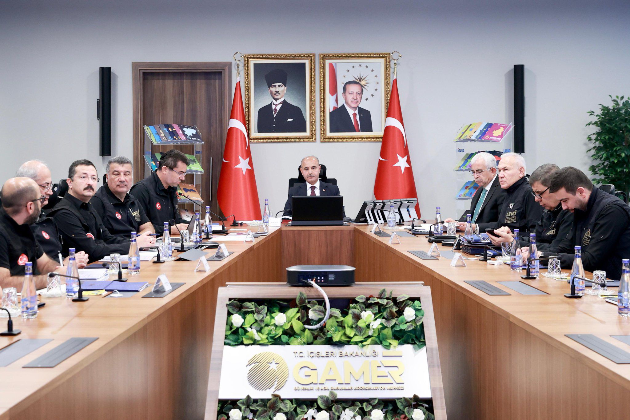 Vali Fidan, İRAP Değerlendirme Toplantısında: Afet Risklerinin Azaltılması i&ccedil;in Adımlar Atılıyor