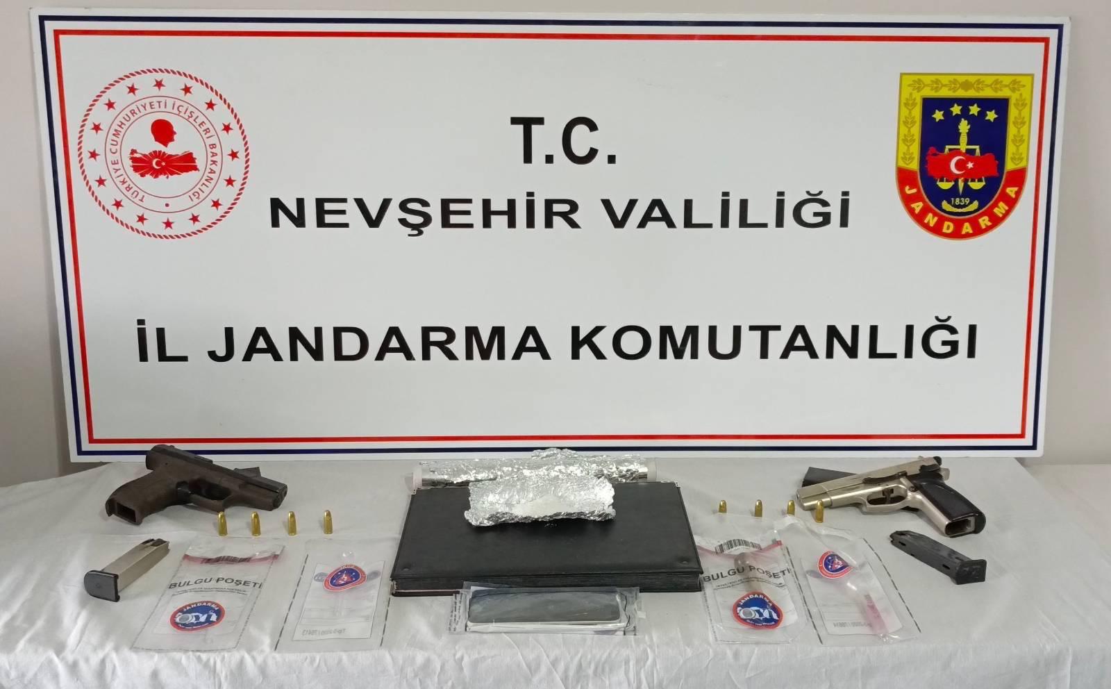 Nevşehir'de Uyuşturucu Operasyonu: 11 Ş&uuml;pheliye Adli İşlem, 2 Kişi Tutuklandı
