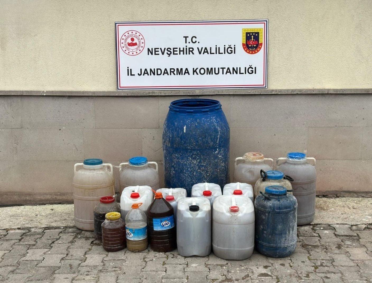 Hacıbektaş İl&ccedil;esinde Ka&ccedil;ak/Sahte Şarap Operasyonu