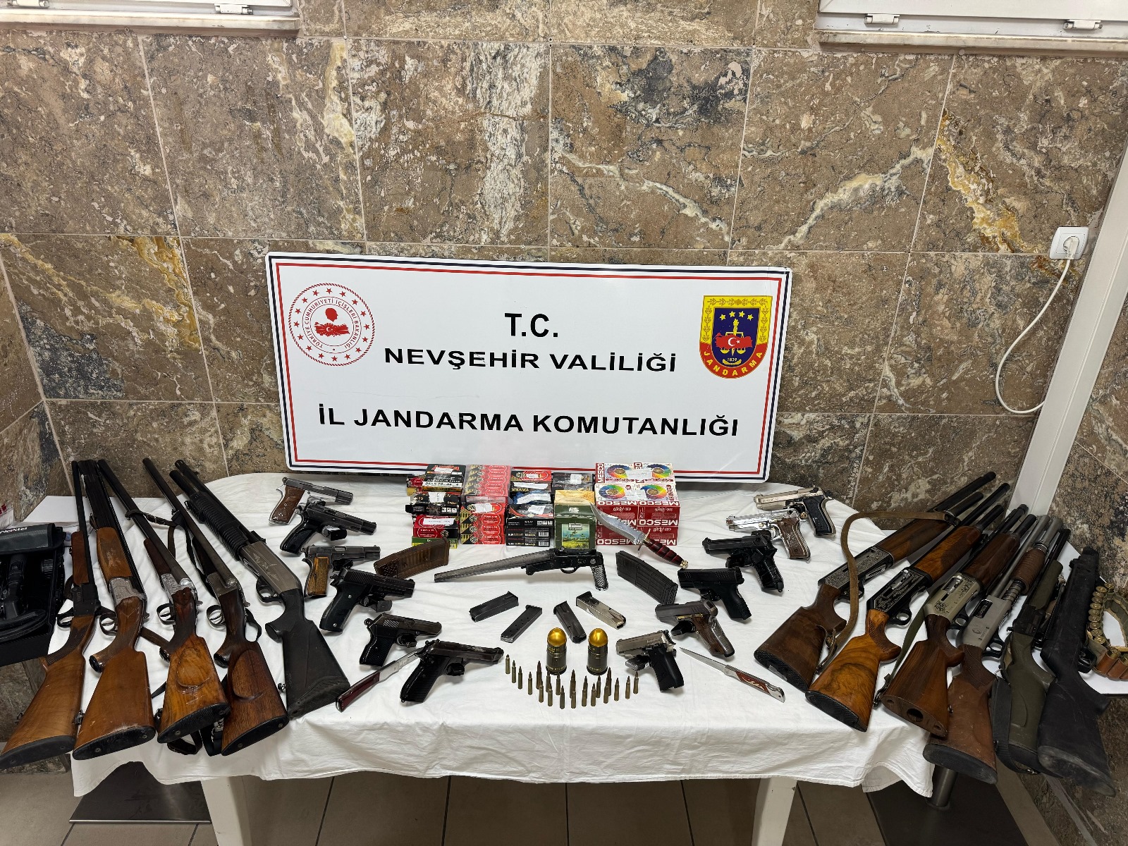 &Uuml;rg&uuml;p'te Ka&ccedil;ak Silah Operasyonu