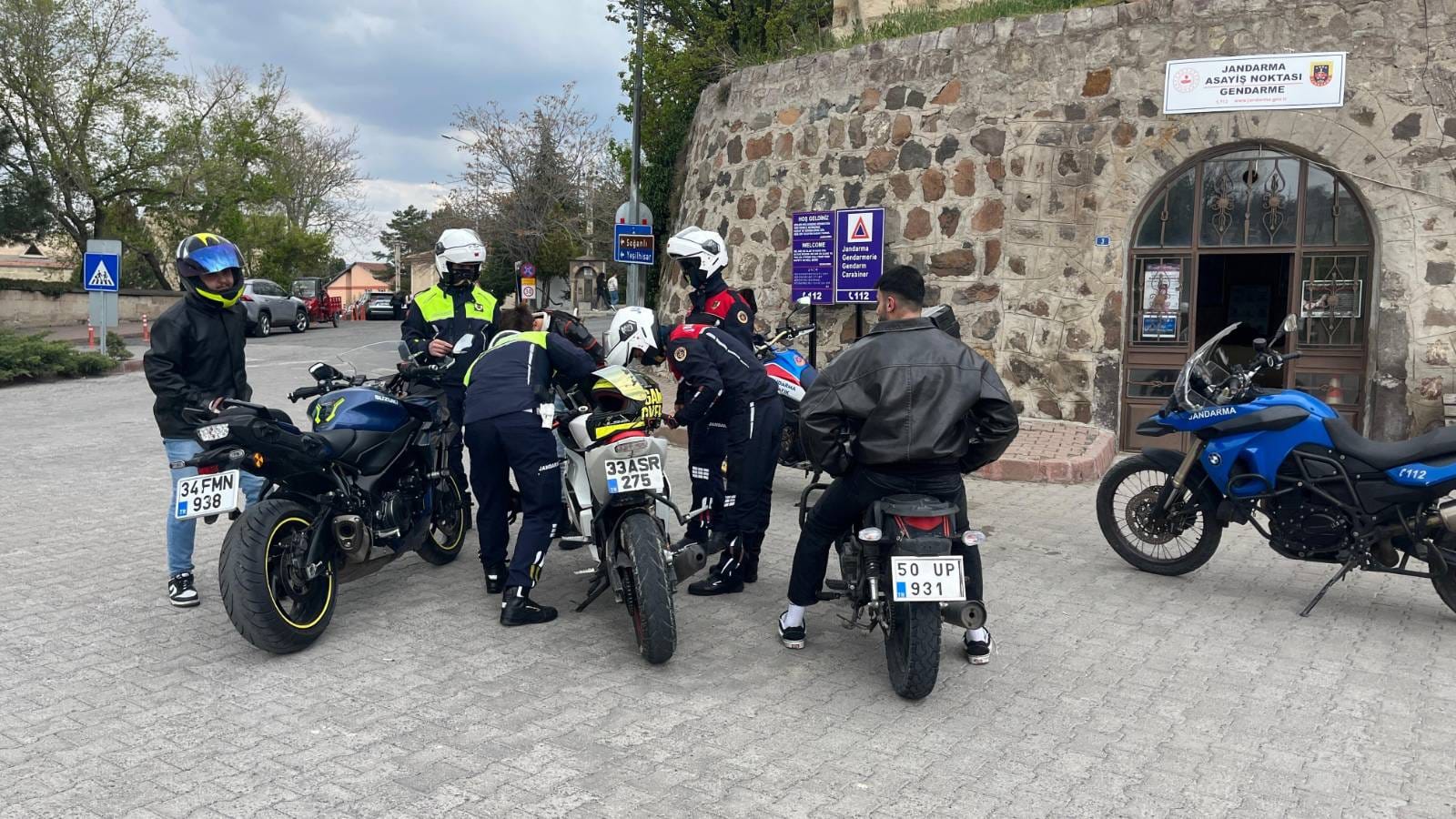 Nevşehir Jandarma'dan Motosikletlere Sıkı Denetim