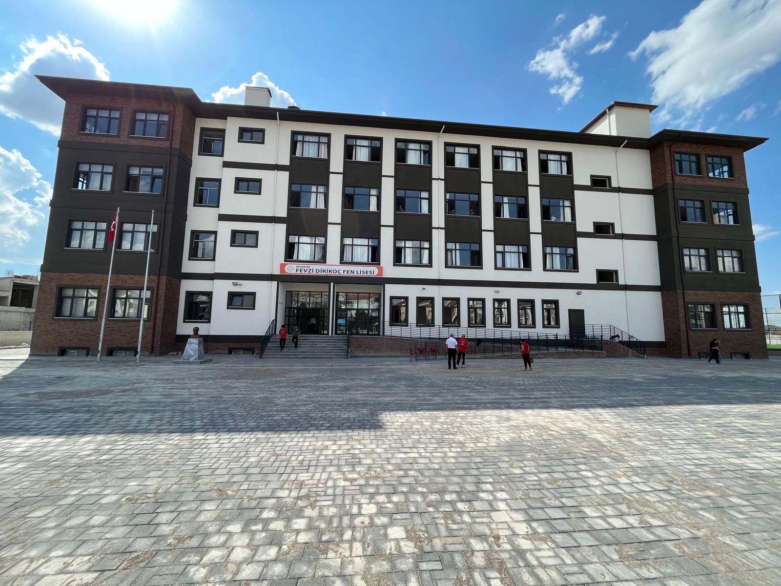 NEVŞEHİR FEVZİ DİRİKO&Ccedil; FEN LİSESİ YENİ BİNASINDA EĞİTİM &Ouml;ĞRETİME BAŞLADI