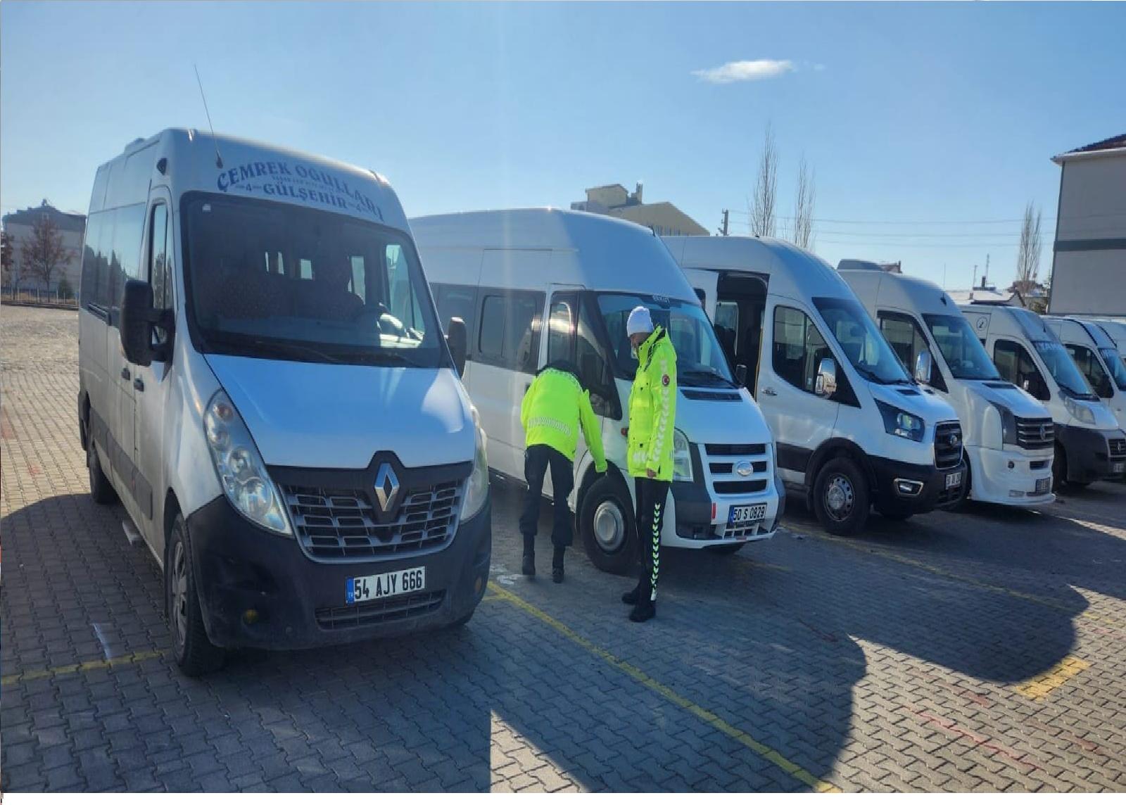 Nevşehir İl Jandarma Komutanlığı Trafik Denetimleri ve Eğitim Faaliyetleri Kasım Ayı Raporu