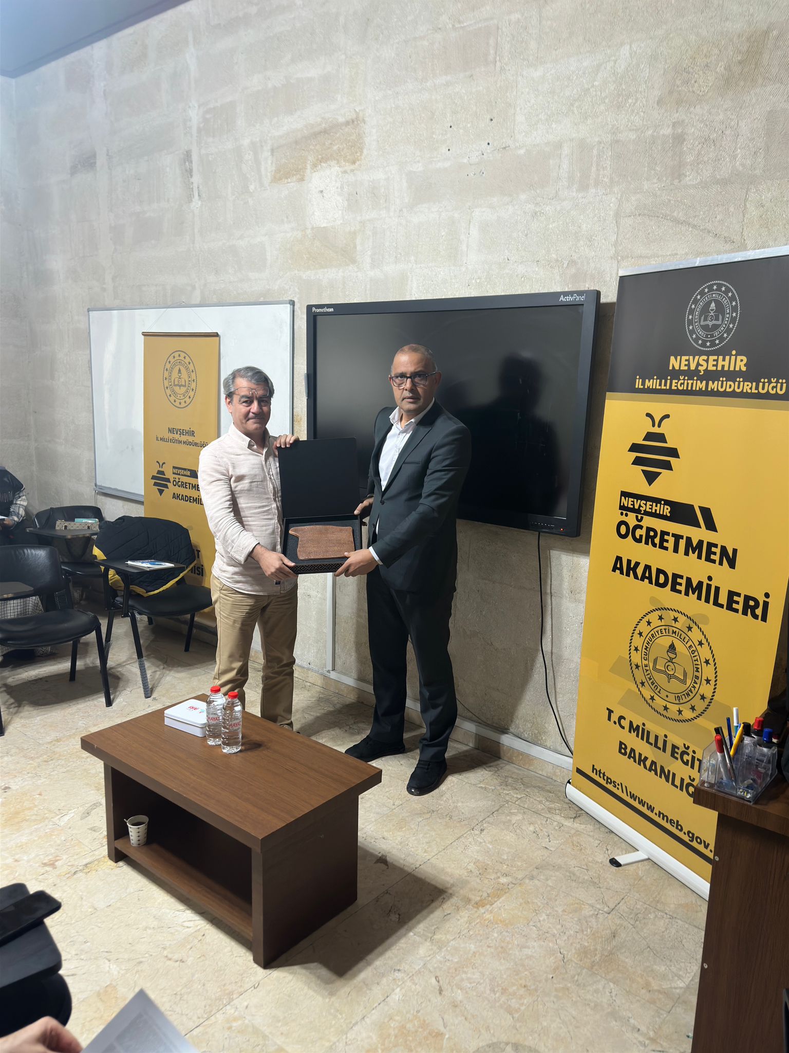 &nbsp;"NEVŞEHİR &Ouml;ĞRETMEN AKADEMİLERİ" PROGRAMI EĞİTİM D&Uuml;NYASINDA YANKI UYANDIRMAYA DEVAM EDİYOR