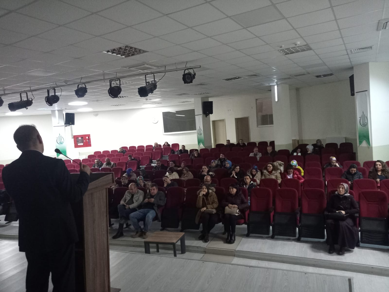 "AİLE OKULU KURSLARI" TANITIM TOPLANTISI YAPILDI