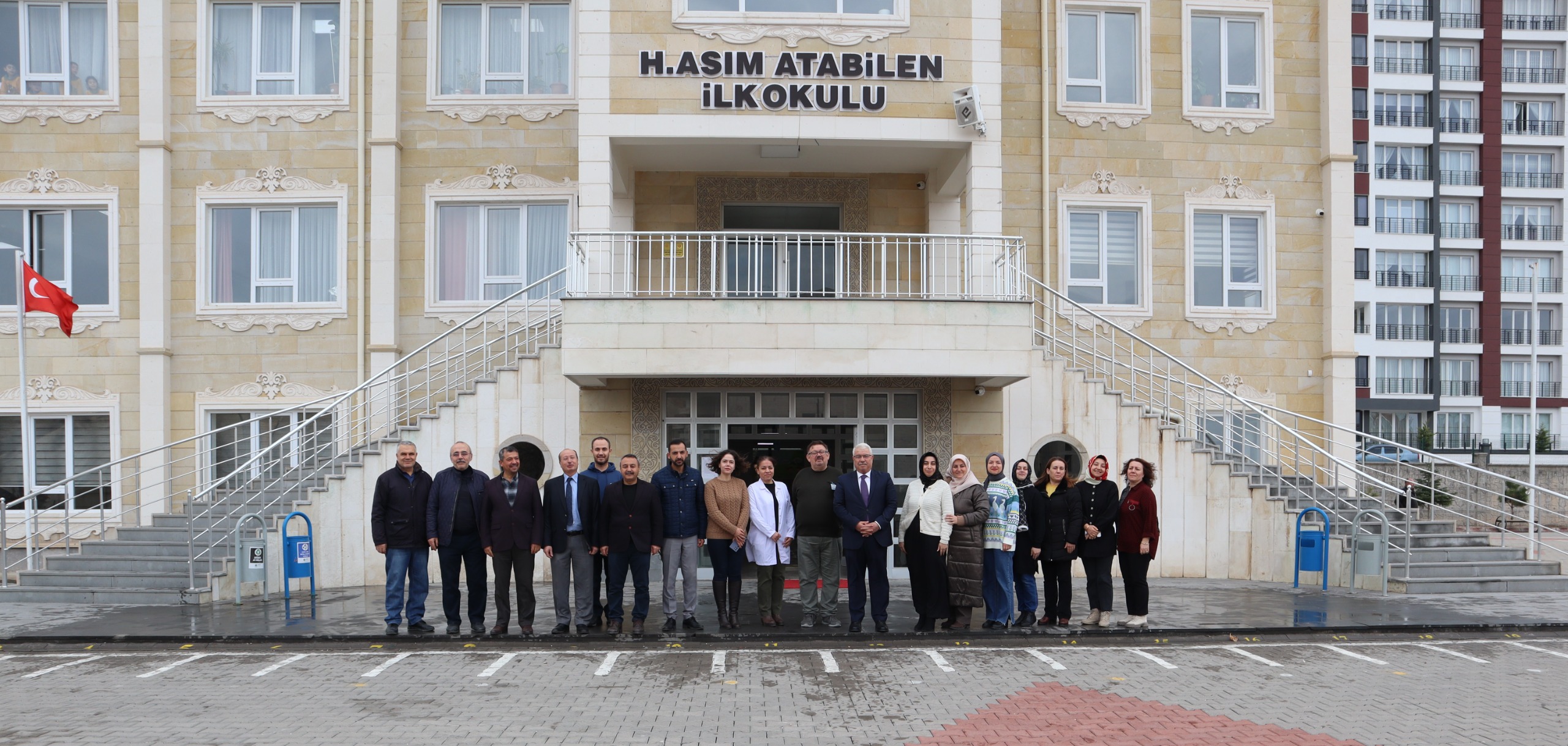İL MİLL&Icirc; EĞİTİM M&Uuml;D&Uuml;R&Uuml; YUSUF YAZICI, OKUL ZİYARETLERİNE DEVAM EDİYOR