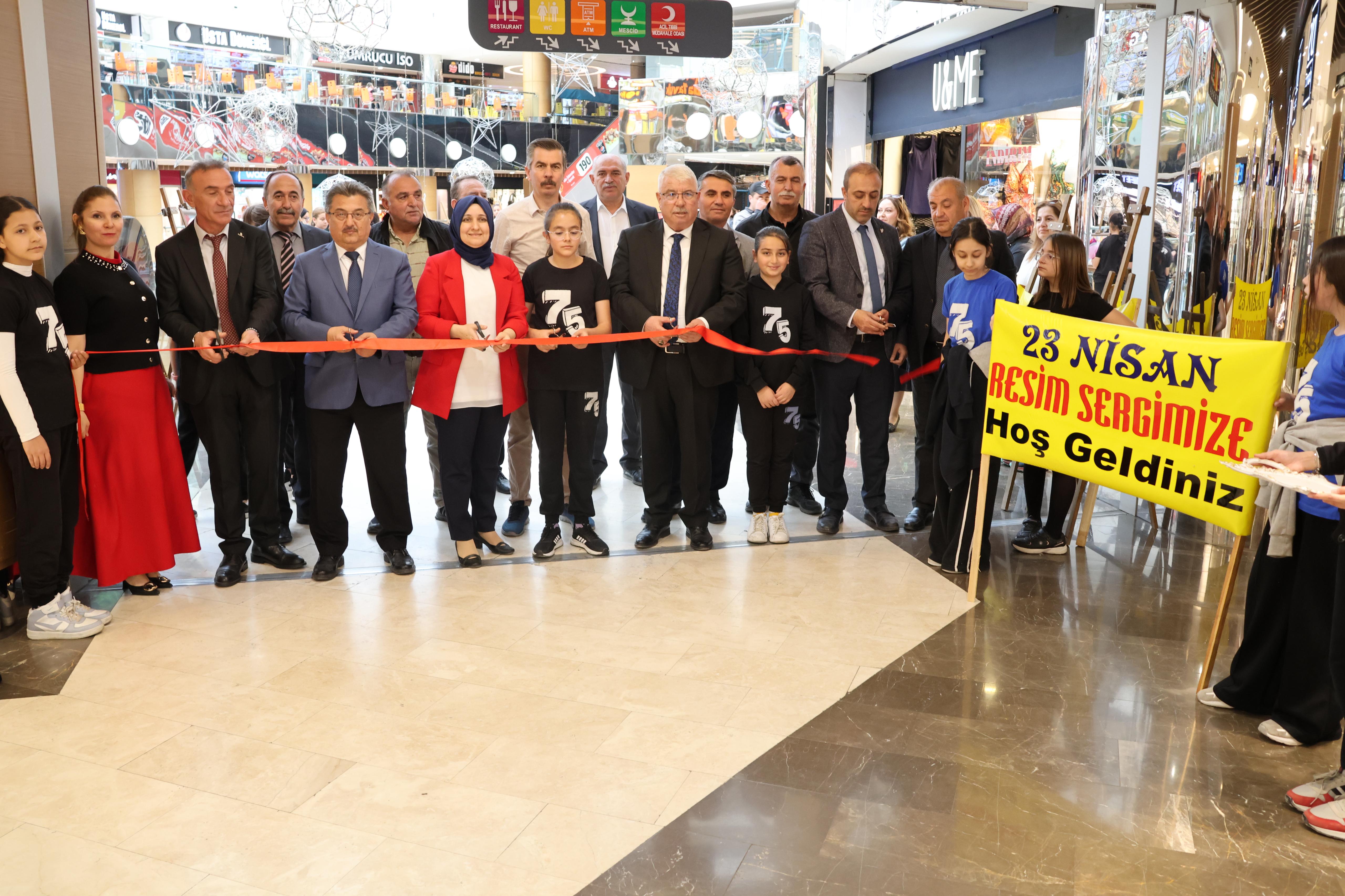 23 NİSAN RESİM SERGİSİ A&Ccedil;ILIŞI GER&Ccedil;EKLEŞTİRİLDİ