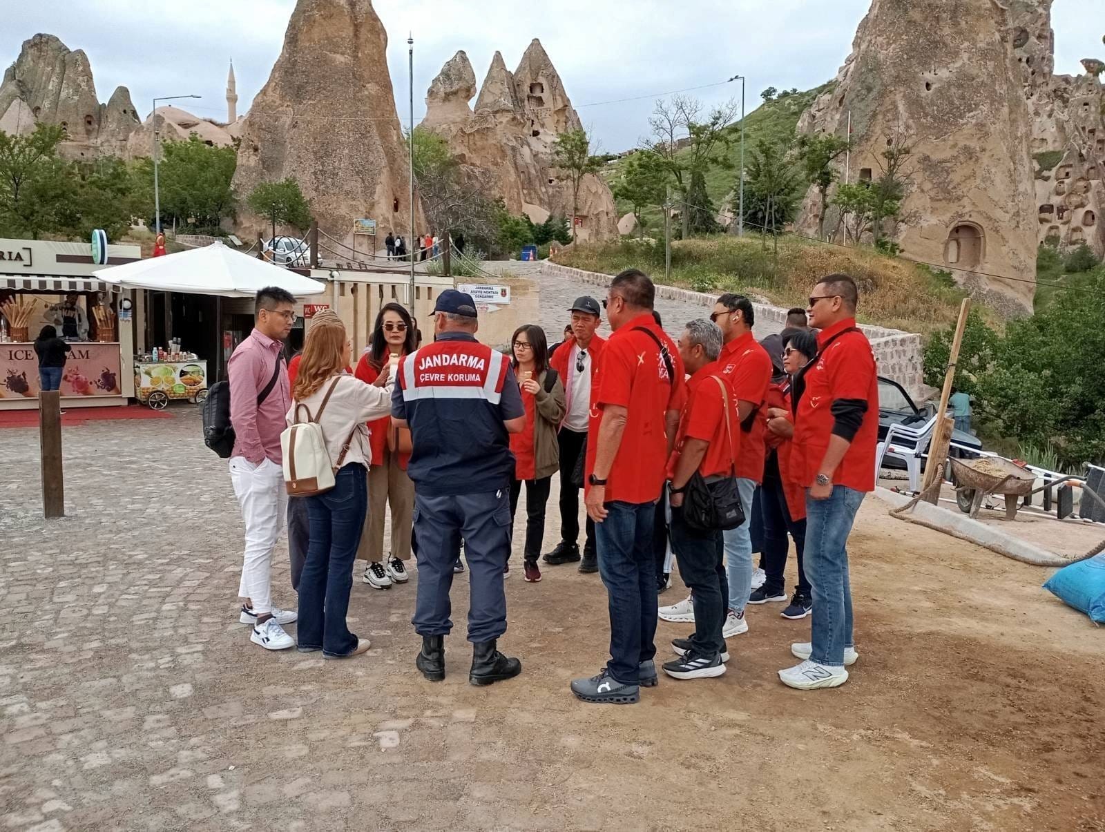 Jandarmadan Kapadokya'da &Ccedil;evre ve Doğa Bilin&ccedil;lendirme