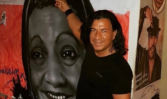 Adil Palta, 'Bizden Bize' ile kaldığı yerden devam ediyor