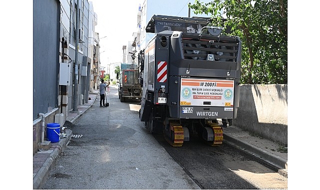 Ahmet Bedevi Mahallesi&rsquo;nde Asfalt &Ccedil;alışmaları Başladı