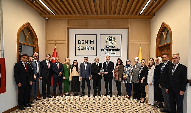 AK Parti Genel Başkan Yardımcısı Yayman Başkan Altay&rsquo;ı Ziyaret Etti