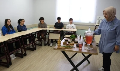 Akademi Lise Yaz Okulu&rsquo;nda başvurular s&uuml;r&uuml;yor