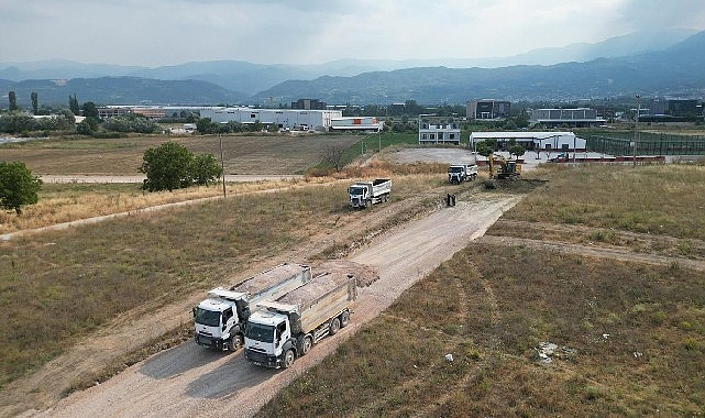 Akhisar Mahallesi&rsquo;nde Yeni Yapılaşma Ve Ulaşımın &Ouml;n&uuml; A&ccedil;ılıyor