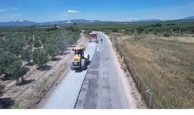 Akhisar Mecidiye ve Şehzadeler Yeniharmandalı&rsquo;nın Yolları Yenileniyor