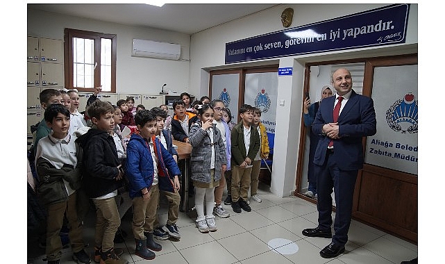 Aliağa Belediyesi Zabıta M&uuml;d&uuml;rl&uuml;ğ&uuml; Minik Misafirlerini Ağırladı