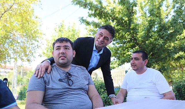 Aliağa&rsquo;da Protokol ve Vatandaşlar Bayramlaştı
