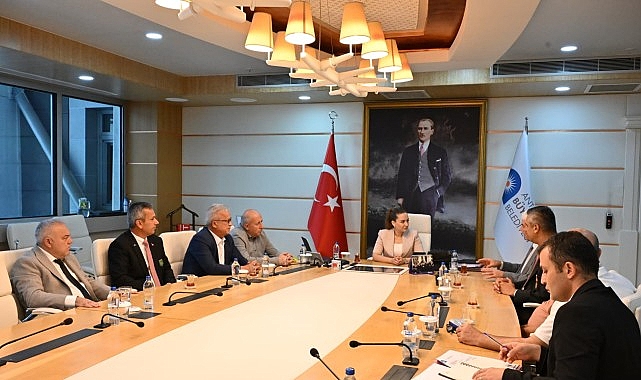 Antalya B&uuml;y&uuml;kşehir Belediyesi şehit aileleri ve gazileri yalnız bırakmıyor