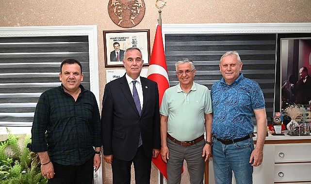 Antalya Milletvekili &Ccedil;orabatır&rsquo;dan Başkan Topaloğlu&rsquo;na ziyaret
